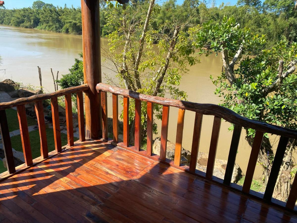 Floor River View Cat Tien Luaran gambar