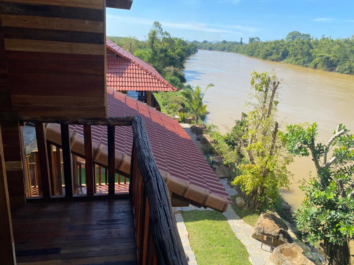 Floor River View Cat Tien Luaran gambar