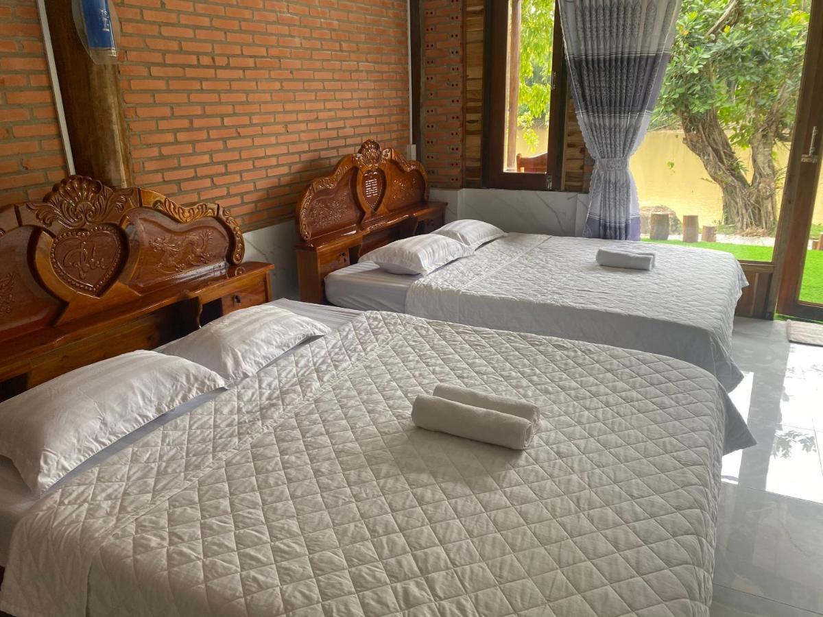 Floor River View Cat Tien Luaran gambar