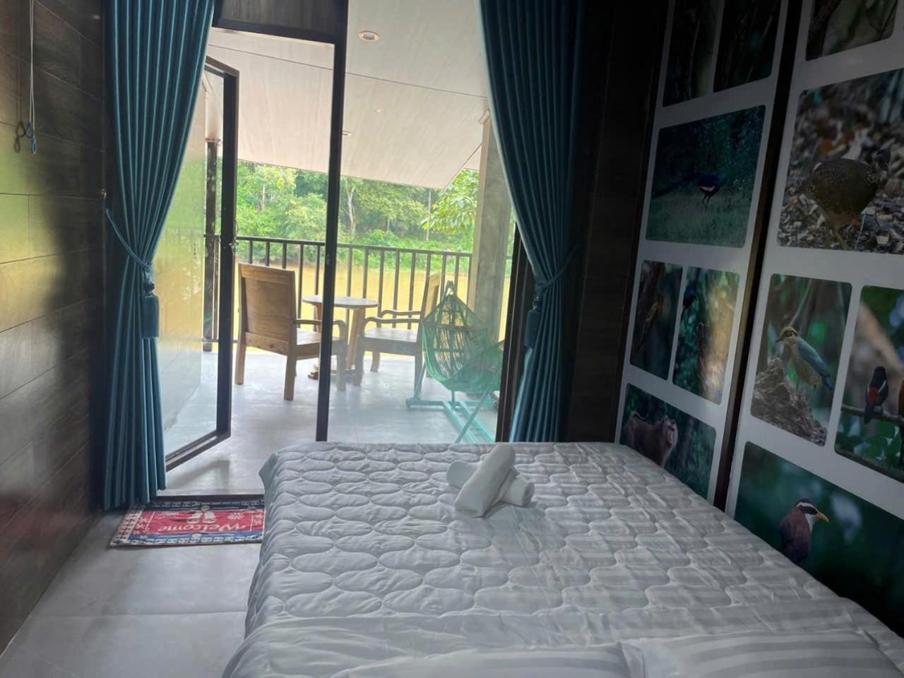 Floor River View Cat Tien Luaran gambar
